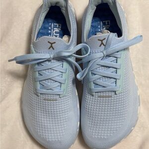 Flux Women's Athletic Shoes